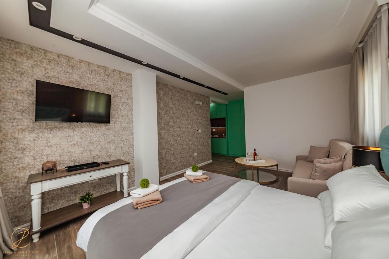 Apartments Cukovic ヘルツェグ・ノヴィ エクステリア 写真