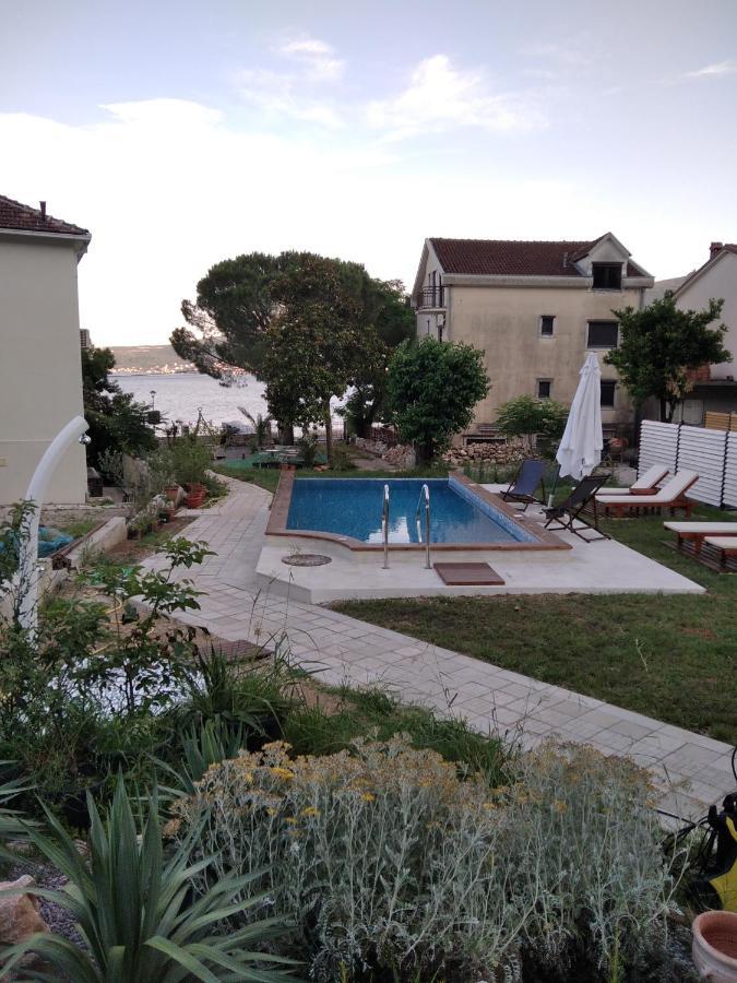 Apartments Cukovic ヘルツェグ・ノヴィ エクステリア 写真